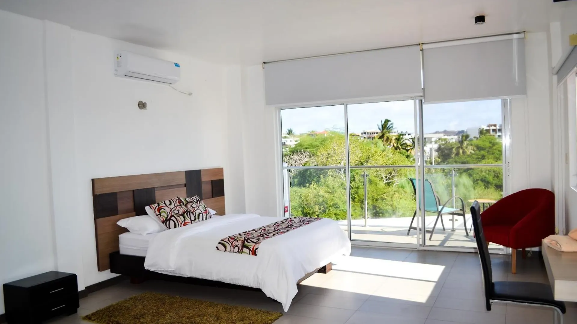 Seaside Hotel بويرتو بكويريزو مورينو 0*,