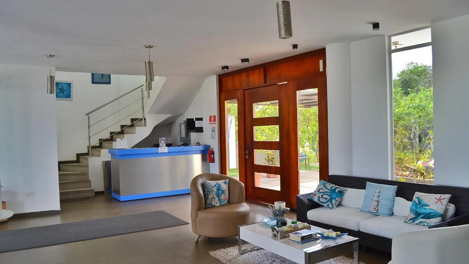 Seaside Hotel بويرتو بكويريزو مورينو