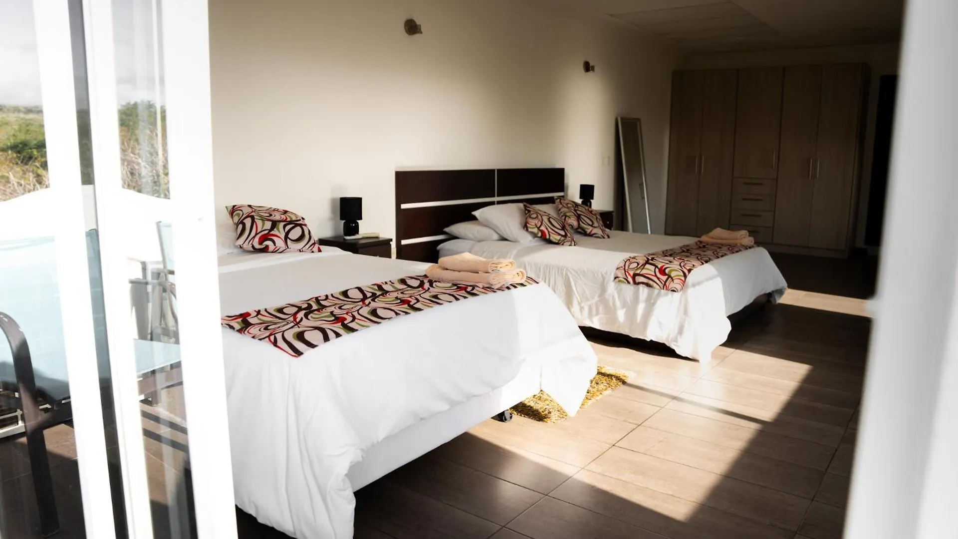 Seaside Hotel بويرتو بكويريزو مورينو