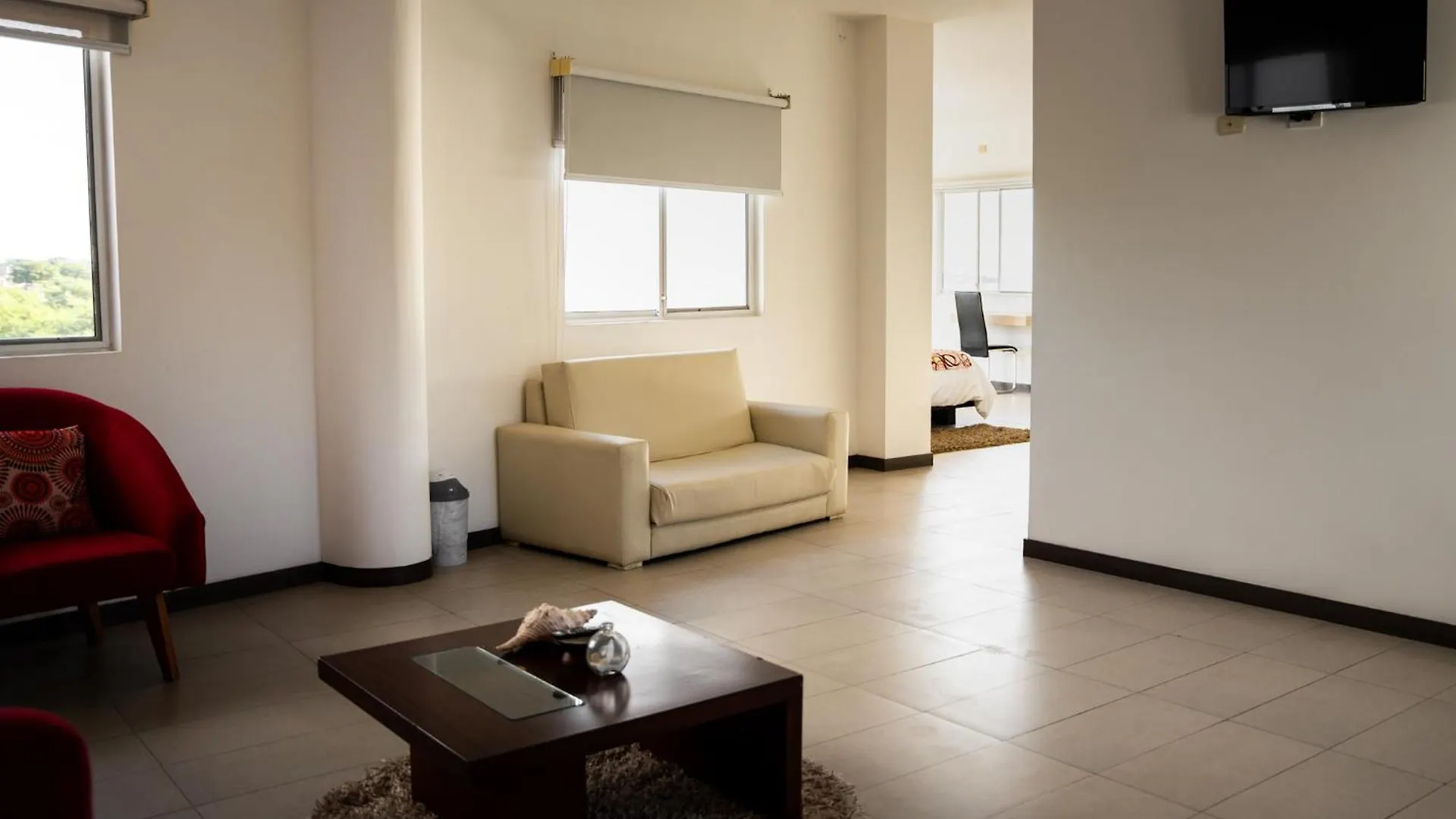 Seaside Hotel بويرتو بكويريزو مورينو الإكوادور